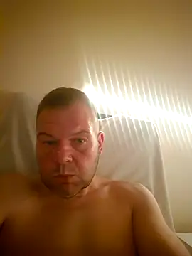 Snapshot of maxmario3 chatting on June 11, 2026, 9:46 pm maxmario3 online show from June 11, 2026, 9:46 pm
