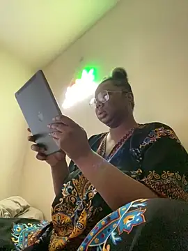 DamnBubbles online show from March 13, 2026, 10:38 pm