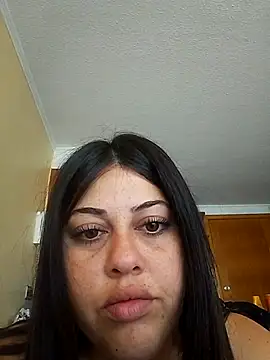 Snapshot of Americ44 chatting on December 1, 2025, 2:33 pm Americ44 online show from December 1, 2025, 2:33 pm