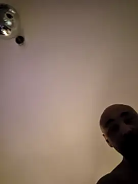 Snapshot of Insaneman1 chatting on November 28, 2025, 12:46 am Insaneman1 online show from November 28, 2025, 12:46 am