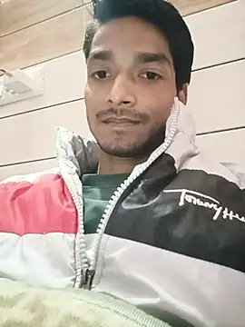 Snapshot of Tarun_0026 chatting on February 9, 2025, 1:46 pm Tarun 0026 online show from February 9, 2025, 1:46 pm