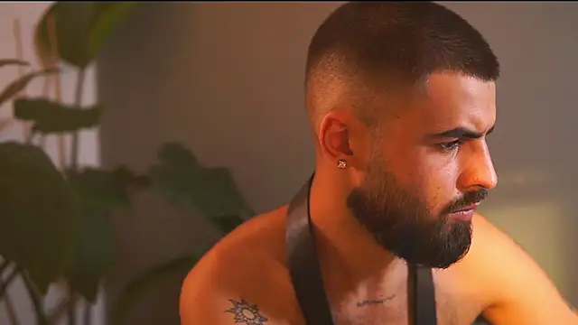 HairyRobxxx online show from September 24, 2025, 3:15 pm