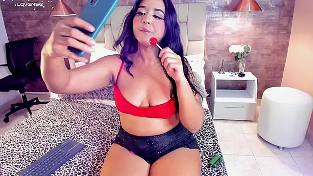 Scarlet lace online show from January 24, 2025, 7:49 pm