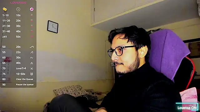 fuckkboy101 online show from January 4, 2025, 5:37 pm