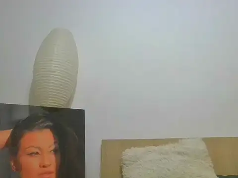 Snapshot of TheTopSecret chatting on February 6, 2025, 9:38 pm TheTopSecret online show from February 6, 2025, 9:38 pm