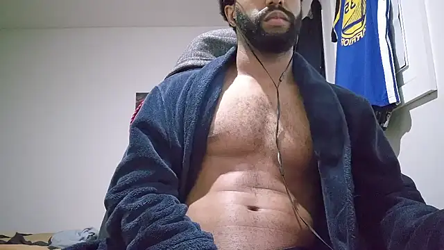 Snapshot of kevi_cocks chatting on January 6, 2025, 12:16 am kevi cocks online show from January 6, 2025, 12:16 am