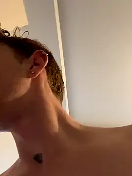 verici34 online show from October 26, 2025, 5:35 am