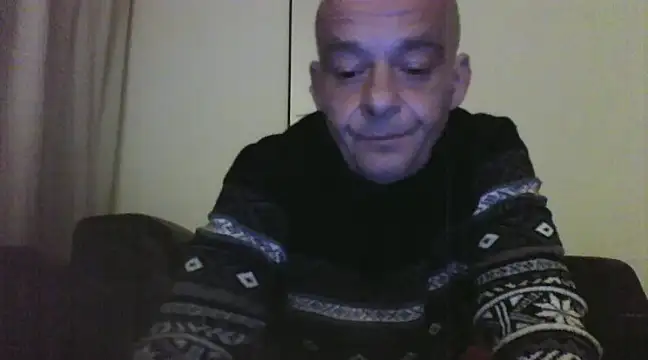Snapshot of horndude187187 chatting on January 12, 2025, 1:11 am horndude187187 online show from January 12, 2025, 1:11 am