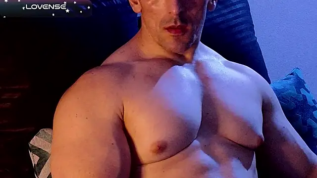 Snapshot of life_warrior chatting on December 6, 2024, 2:57 am life warrior online show from December 6, 2024, 2:57 am