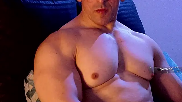 Snapshot of life_warrior chatting on February 9, 2025, 8:56 pm life warrior online show from February 9, 2025, 8:56 pm