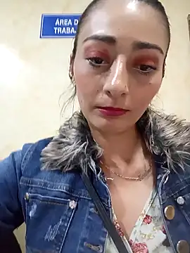 BELLA--26 online show from January 30, 2025, 7:15 pm