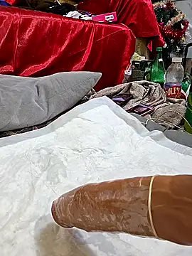 Snapshot of zasmin3 chatting on February 6, 2026, 12:04 am zasmin3 online show from February 6, 2026, 12:04 am