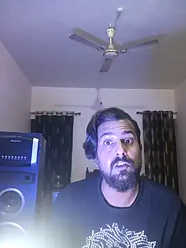 Snapshot of MAGNETICDADDY8 chatting on January 6, 2025, 6:10 pm MAGNETICDADDY8 online show from January 6, 2025, 6:10 pm