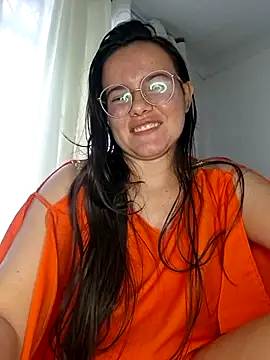 camillebr online show from April 10, 2026, 11:26 am