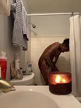 Snapshot of Yoshibaby2670 chatting on January 28, 2025, 1:16 pm Yoshibaby2670 online show from January 28, 2025, 1:16 pm