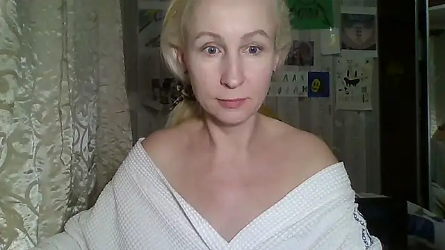 Mariana har777 online show from March 1, 2025, 6:32 pm