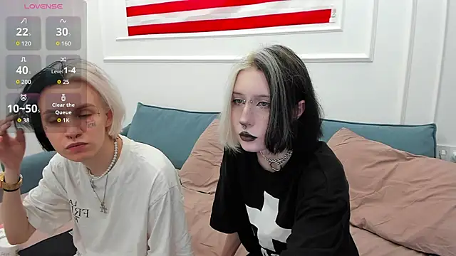 VeryRare TwinS online show from June 18, 2026, 7:40 pm