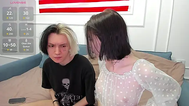 VeryRare TwinS online show from July 8, 2026, 7:51 pm