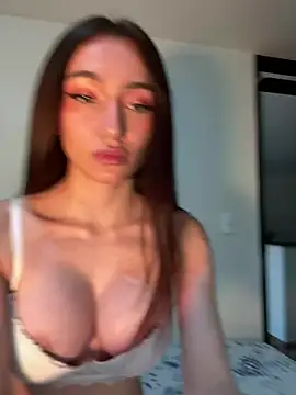 Maddy Jones online show from March 20, 2025, 8:19 pm