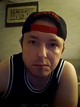 Snapshot of Lucieldark chatting on January 25, 2025, 4:24 pm Lucieldark online show from January 25, 2025, 4:24 pm