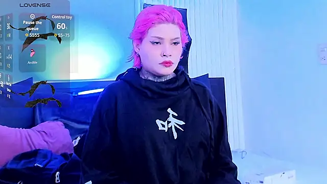 jinxv nuss online show from April 2, 2026, 2:42 am