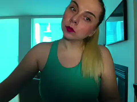 HappyIva online show from January 14, 2025, 7:11 pm