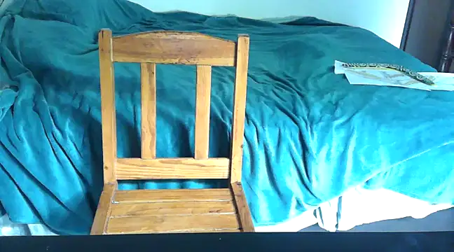 Snapshot of GoloZeusMax chatting on February 8, 2025, 7:38 pm GoloZeusMax online show from February 8, 2025, 7:38 pm