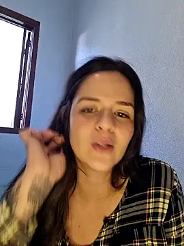 casalbrasileiroooo online show from February 1, 2025, 10:05 am