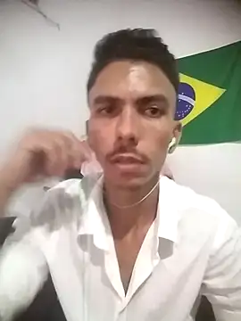 MagrinhoSaradoo online show from March 2, 2025, 6:27 am