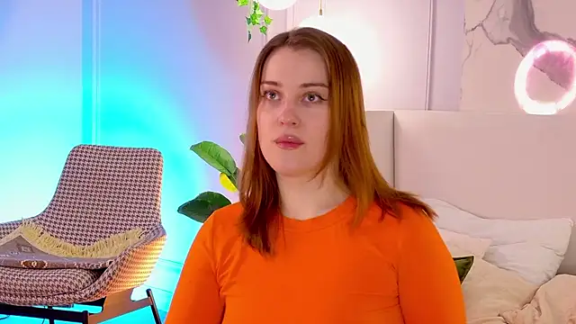 EllieGarson online show from April 14, 2026, 4:57 pm