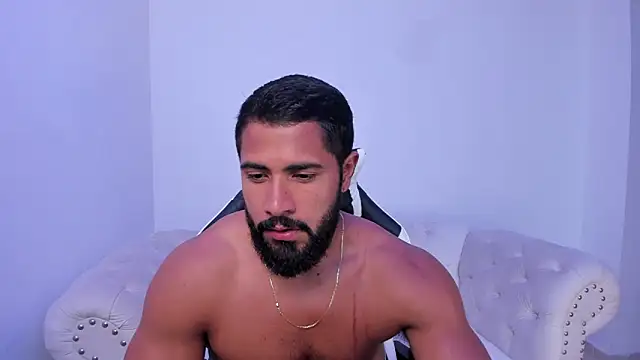 Santiago huntt online show from October 10, 2025, 11:48 pm