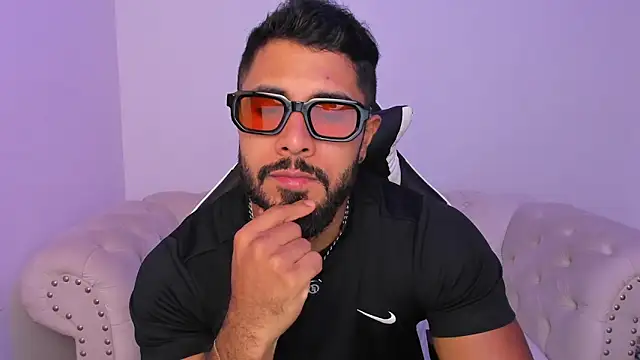 Santiago huntt online show from March 31, 2026, 9:26 pm