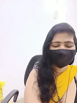 Snapshot of Lucky-Deepthi chatting on July 2, 2026, 11:22 pm Lucky-Deepthi online show from July 2, 2026, 11:22 pm