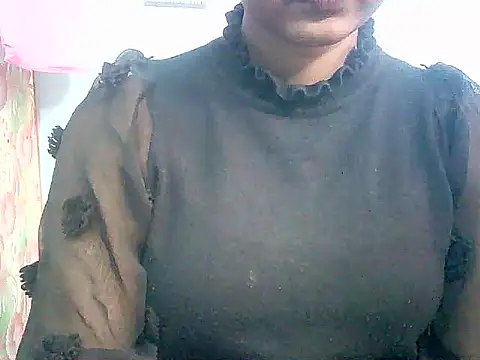 Snapshot of Barbie_183 chatting on February 24, 2026, 5:16 am Barbie 183 online show from February 24, 2026, 5:16 am