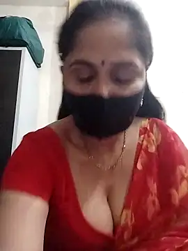Snapshot of priyancyfun chatting on May 1, 2026, 4:44 pm priyancyfun online show from May 1, 2026, 4:44 pm