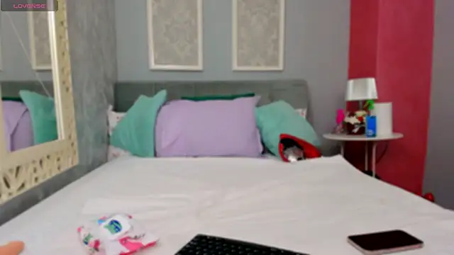 LustyRosee online show from April 17, 2026, 5:21 am