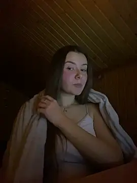 mewKate online show from February 8, 2025, 6:12 pm