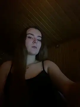 mewKate online show from February 14, 2025, 8:26 pm