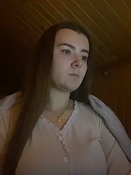 mewKate online show from March 17, 2025, 7:26 pm