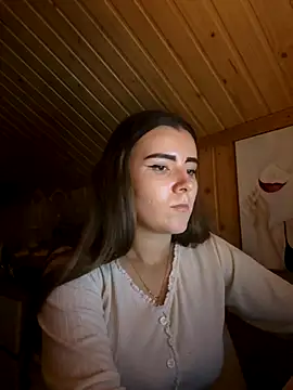 mewKate online show from October 13, 2025, 3:56 pm