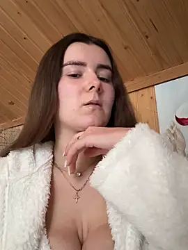 Snapshot of mewKate chatting on February 19, 2026, 2:57 pm mewKate online show from February 19, 2026, 2:57 pm