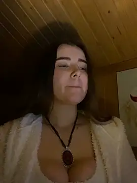 Snapshot of mewKate chatting on April 25, 2026, 7:22 pm mewKate online show from April 25, 2026, 7:22 pm