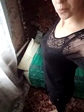 Snapshot of Calibers2932 chatting on January 18, 2025, 9:56 am Calibers2932 online show from January 18, 2025, 9:56 am