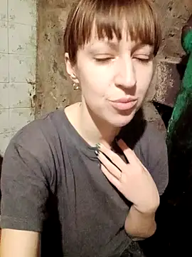 Snapshot of Calibers2932 chatting on January 18, 2025, 4:21 pm Calibers2932 online show from January 18, 2025, 4:21 pm