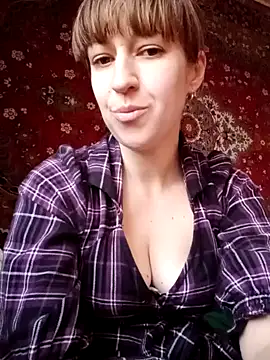 Snapshot of Calibers2932 chatting on February 11, 2025, 2:24 pm Calibers2932 online show from February 11, 2025, 2:24 pm