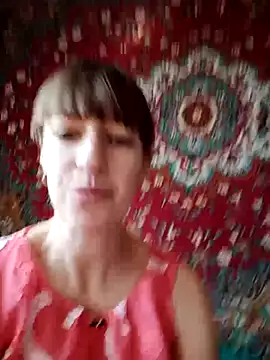 Snapshot of Calibers2932 chatting on February 13, 2025, 9:30 am Calibers2932 online show from February 13, 2025, 9:30 am