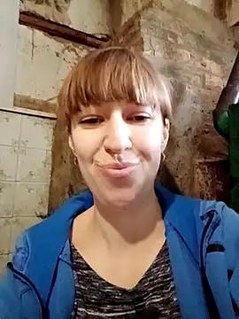 Snapshot of Calibers2932 chatting on February 15, 2025, 9:27 am Calibers2932 online show from February 15, 2025, 9:27 am