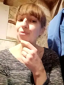 Snapshot of Calibers2932 chatting on February 15, 2025, 3:50 pm Calibers2932 online show from February 15, 2025, 3:50 pm