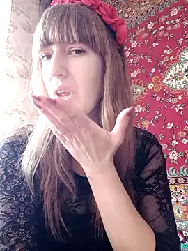 Snapshot of Calibers2932 chatting on February 25, 2025, 9:09 am Calibers2932 online show from February 25, 2025, 9:09 am