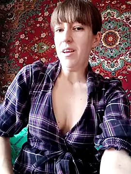 Snapshot of Calibers2932 chatting on February 27, 2025, 9:32 am Calibers2932 online show from February 27, 2025, 9:32 am